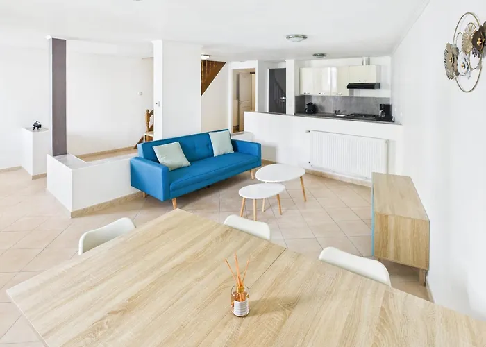 Le Saint Servais * Romilly-sur-Seine